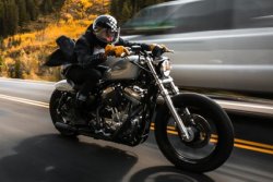 Motokickstart - All I need for my Custom Sportster!